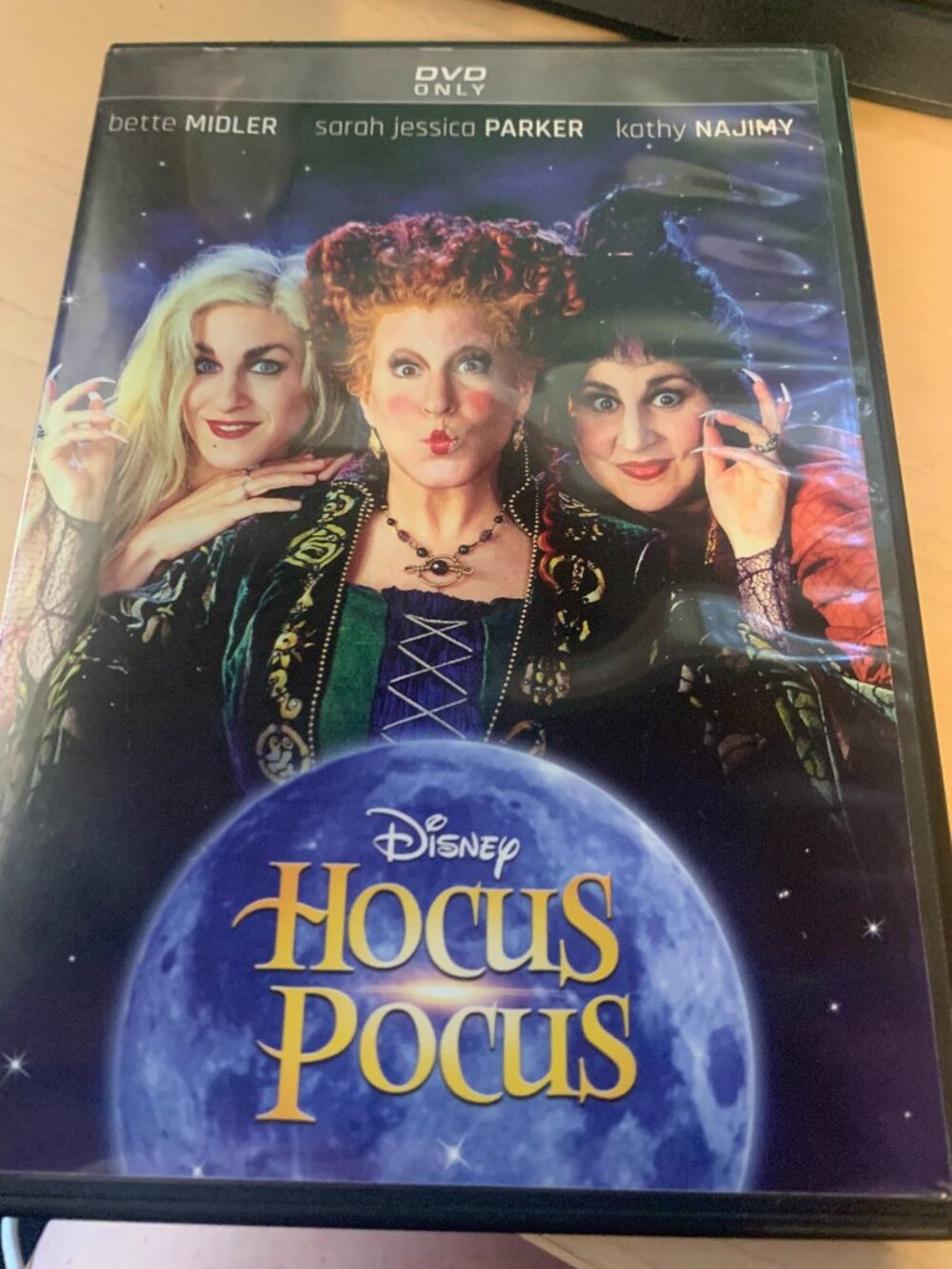 Disney Hocus Pocus DVD ( Bette Midler, Sarah Jessica Parker)